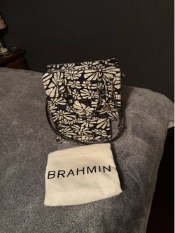 Brahmin and Wallet  Leather  Daisy  Cami Satchel Bag Good Auténtic 👍🏻
