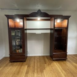 Entertainment Center/ Tv Stand 