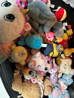 Stuffed Animals Lot