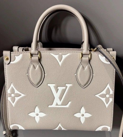 Luxury women's gray crossbody bag