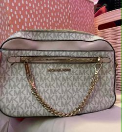 Michael Kors MK Signature Crossbody Bag