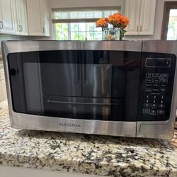 Microwave Oven