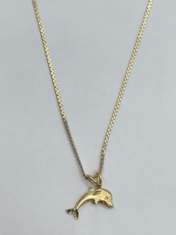 20" gold chain with dolphin #30156