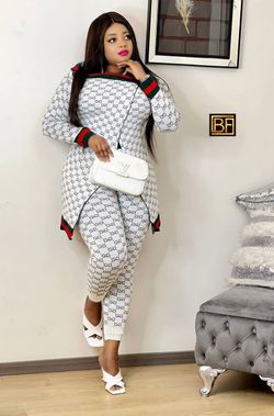 Ladies 2 Piece Set 
