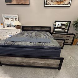 4 PC KING BEDROOM SET 