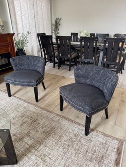 Accent chairs set of 2 ( beautiful chairs ) / Accent chair