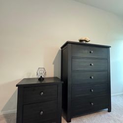 Bedroom set