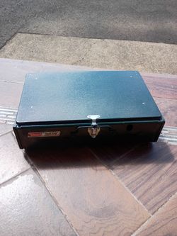 Coleman Duel Fuel 424 Camp Stove