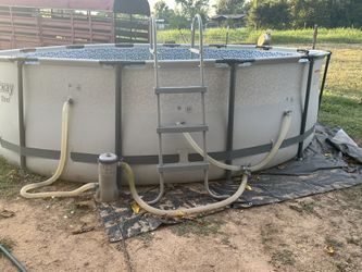 POOL FOR SALE DONT NEED IT