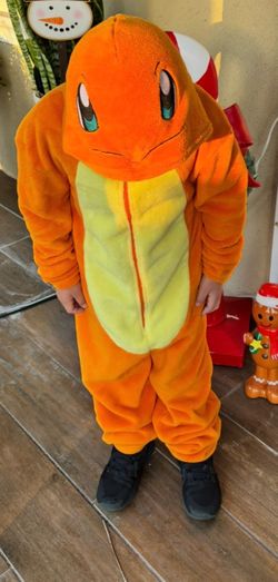 Soft fleece Charmander onesie costume - 8/10
