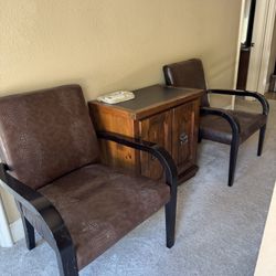 Modern Faux Leather Chair 