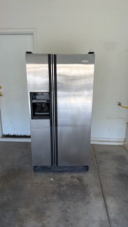 Whirlpool refrigerator double door