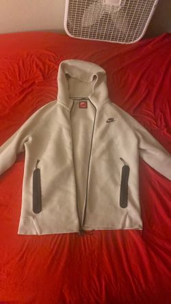 Nike tech Jacket