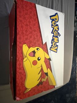 Pokémon crocs jiggly puff sz11 M