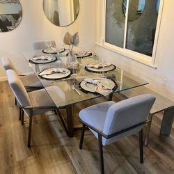 Living Spaces Glass Dinner Table