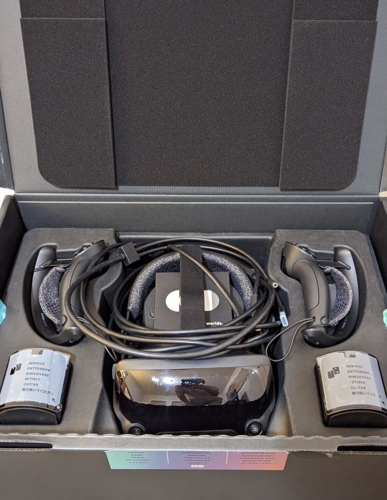 Valve Index Full VR Headset Kit.
