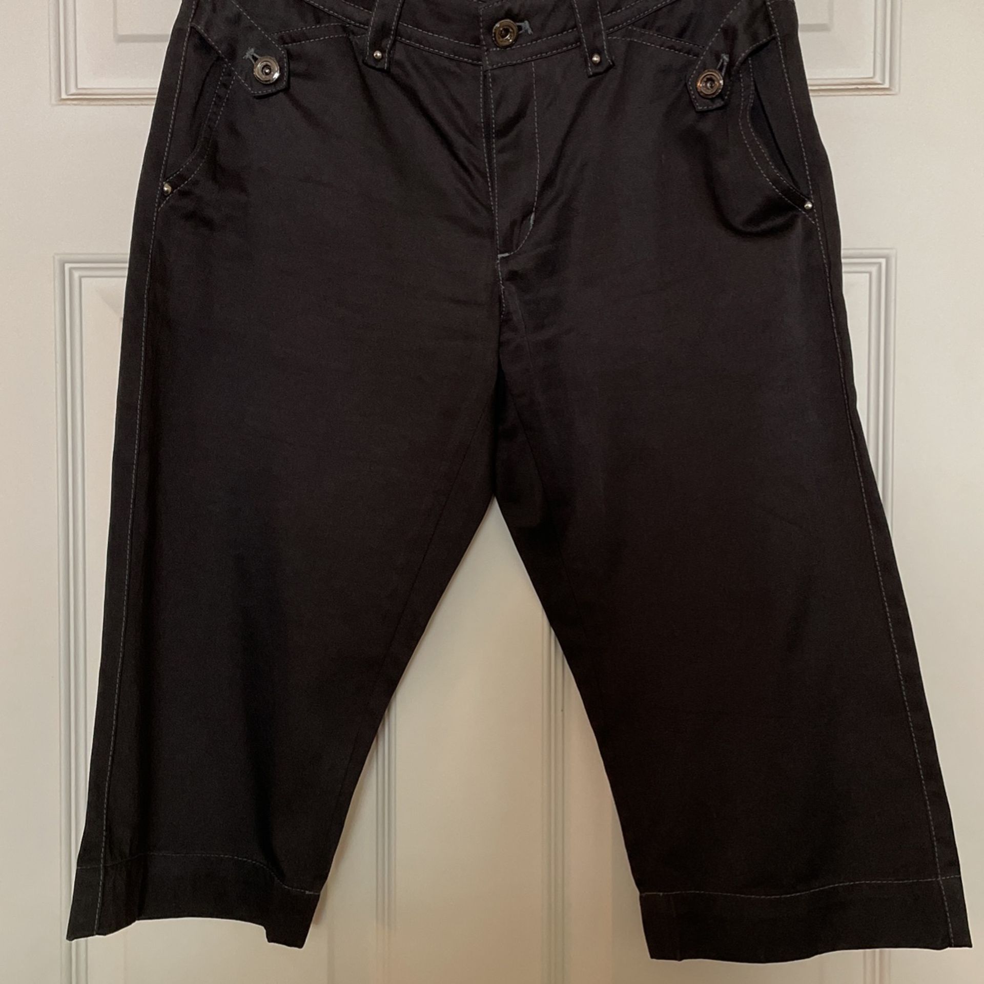 Black 3/4 Length Cotton Pants