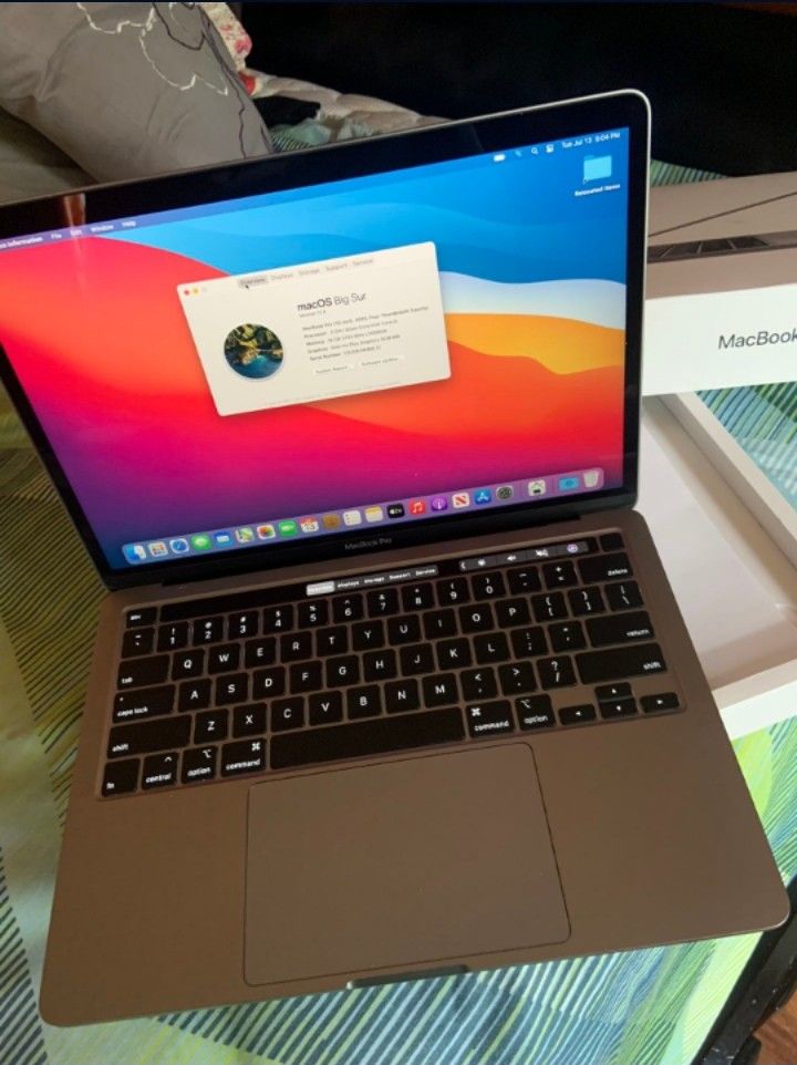 Apple MacBook Pro 15inch Laptop 