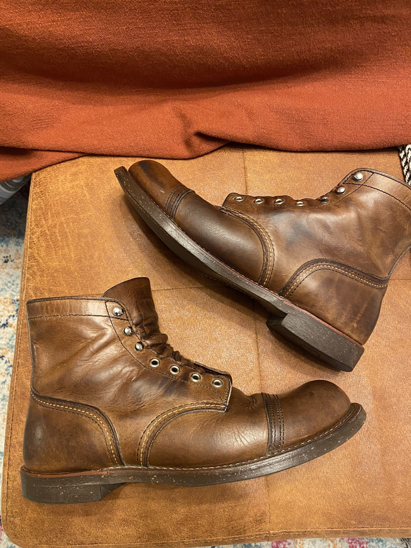 Red Wing Iron Rangers 10 1/2 EE (wide)