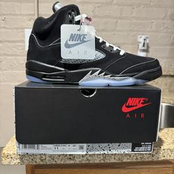 Jordan 5 Retro Black Metallic Reimagined size 11