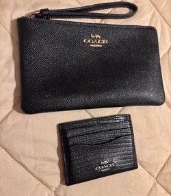 Coach wristlet and wallet
