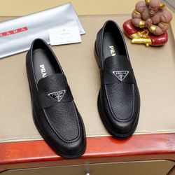 Prada Men’s Leather Shoes With Box 2026 New