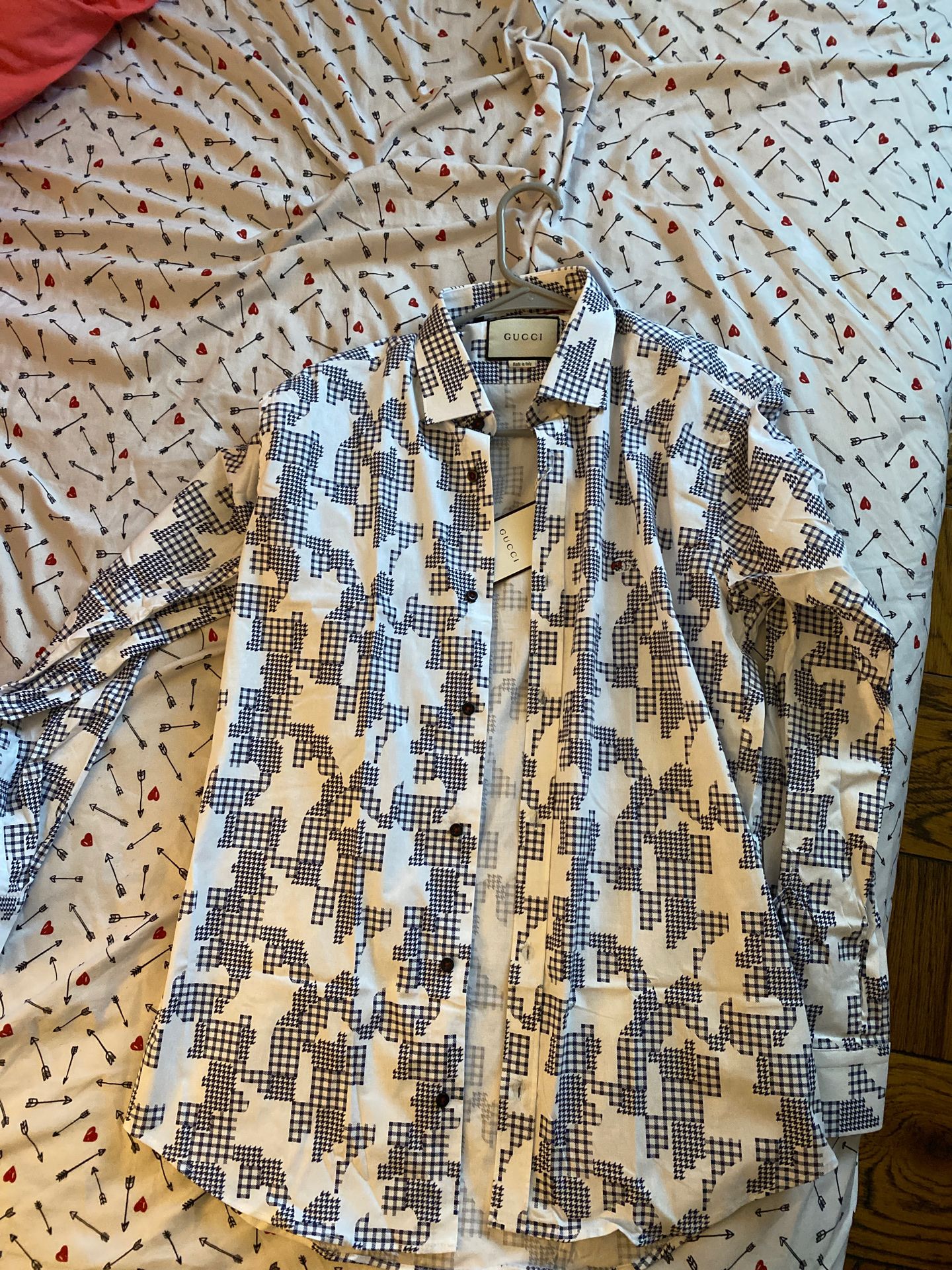 Gucci shirt