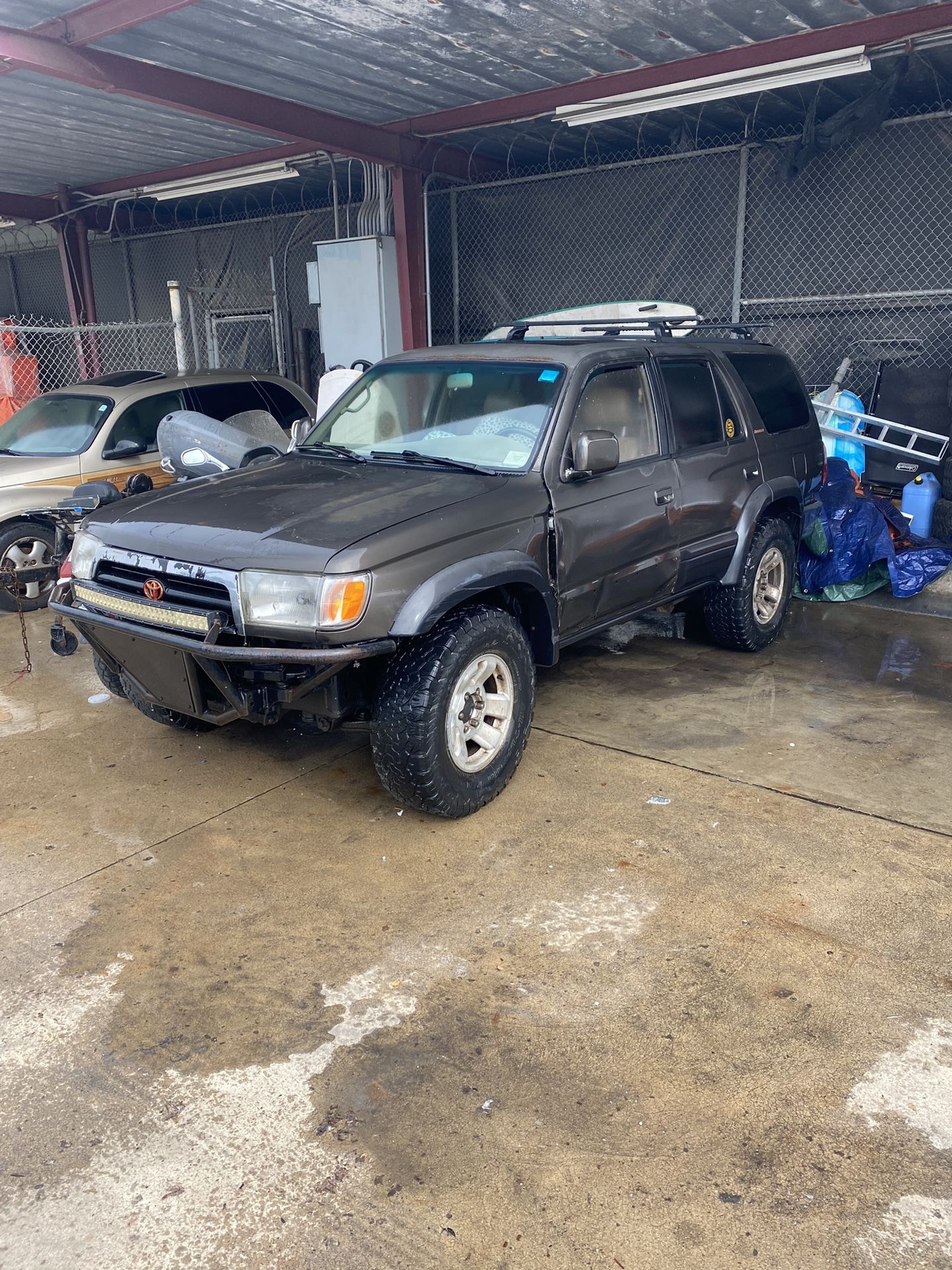 Toyota 4runner Limited 6 Cylinder 150k On Motor, 280 On Chassis