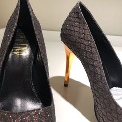 Ladies Designer Shoes (pumps)