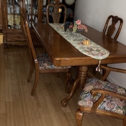 Dinner Table - Hardwood Oak