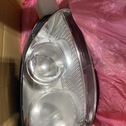 Volkswagen Headlight
