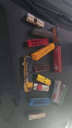 Train set pieces
