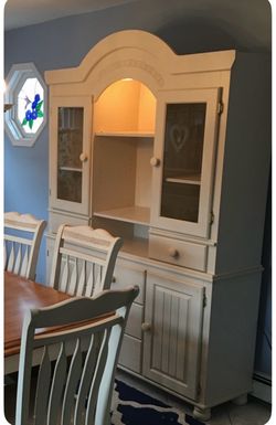White Farmhouse Lighted Hutch