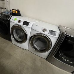 SAMSUNG STACKABLE OR SIDE TO SIDE GAS DRYER AND WASHER