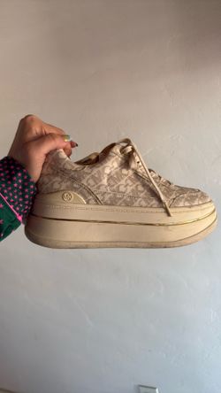 Michael Kors US 9