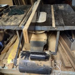 8" Delta Homecraft Tablesaw