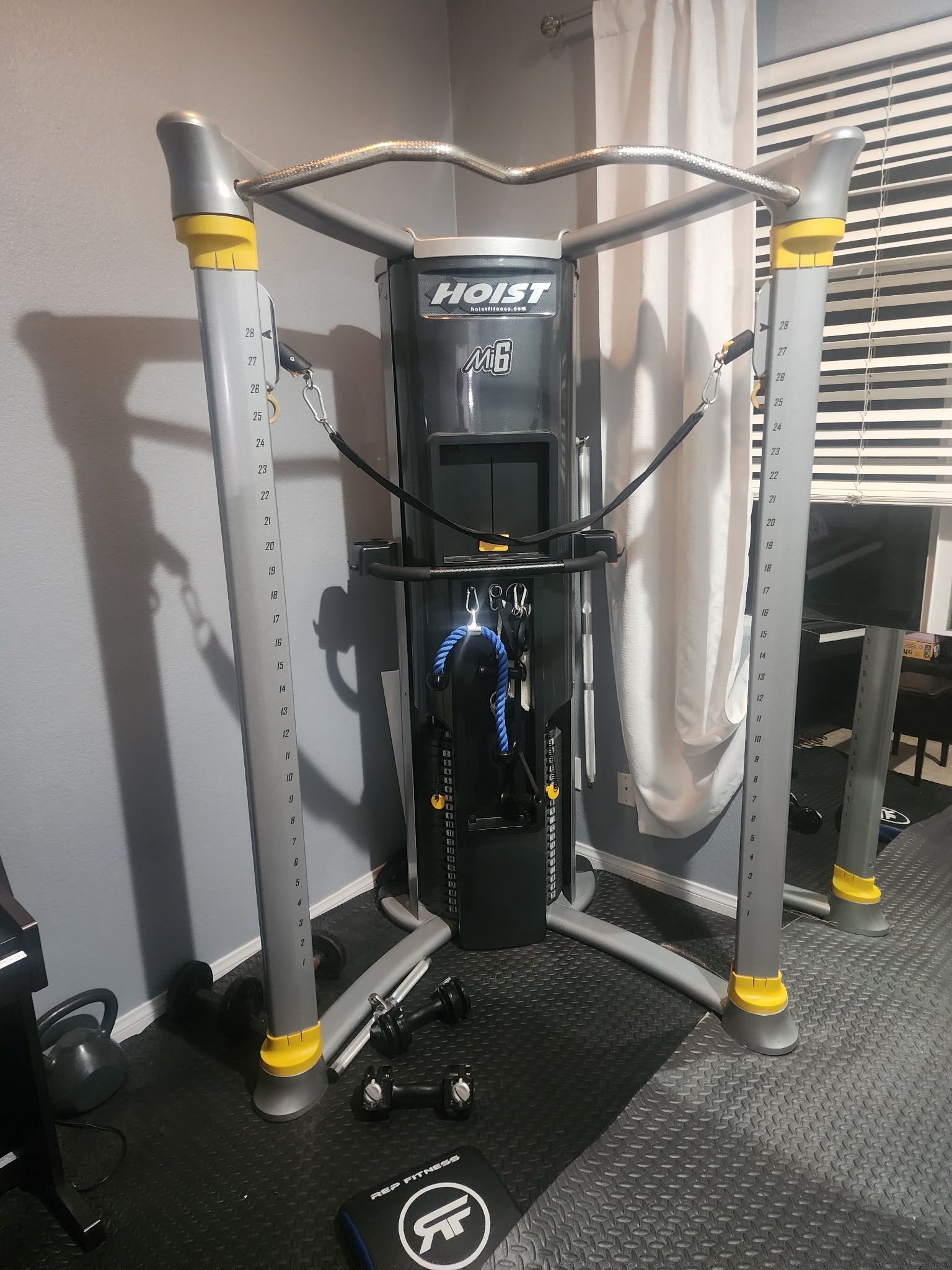 Hoist Mi6 Functional Trainer