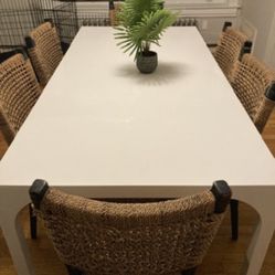 Dinning Table