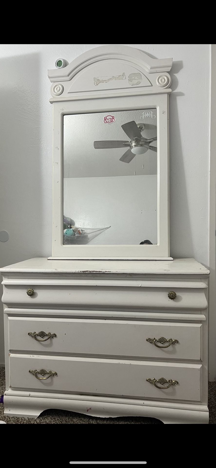 Small Dresser And Nightstand