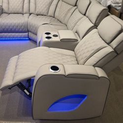 New Power Recliner Modern Sectional With Bluetooth Speakers, Phone Charger & More! Black, Grey, White & Caramel! 