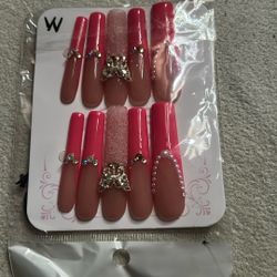 Press On Nails