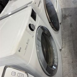 Lg Washer And Gas Dryer Set 