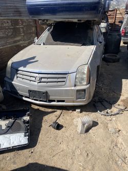 Cadillac SRX V8 SUV Parts 