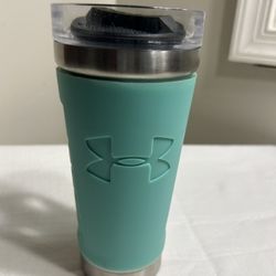 UNDER ARMOUR Tumbler Thermos Green Top/ Travel Cup Rubber Side Over Metal