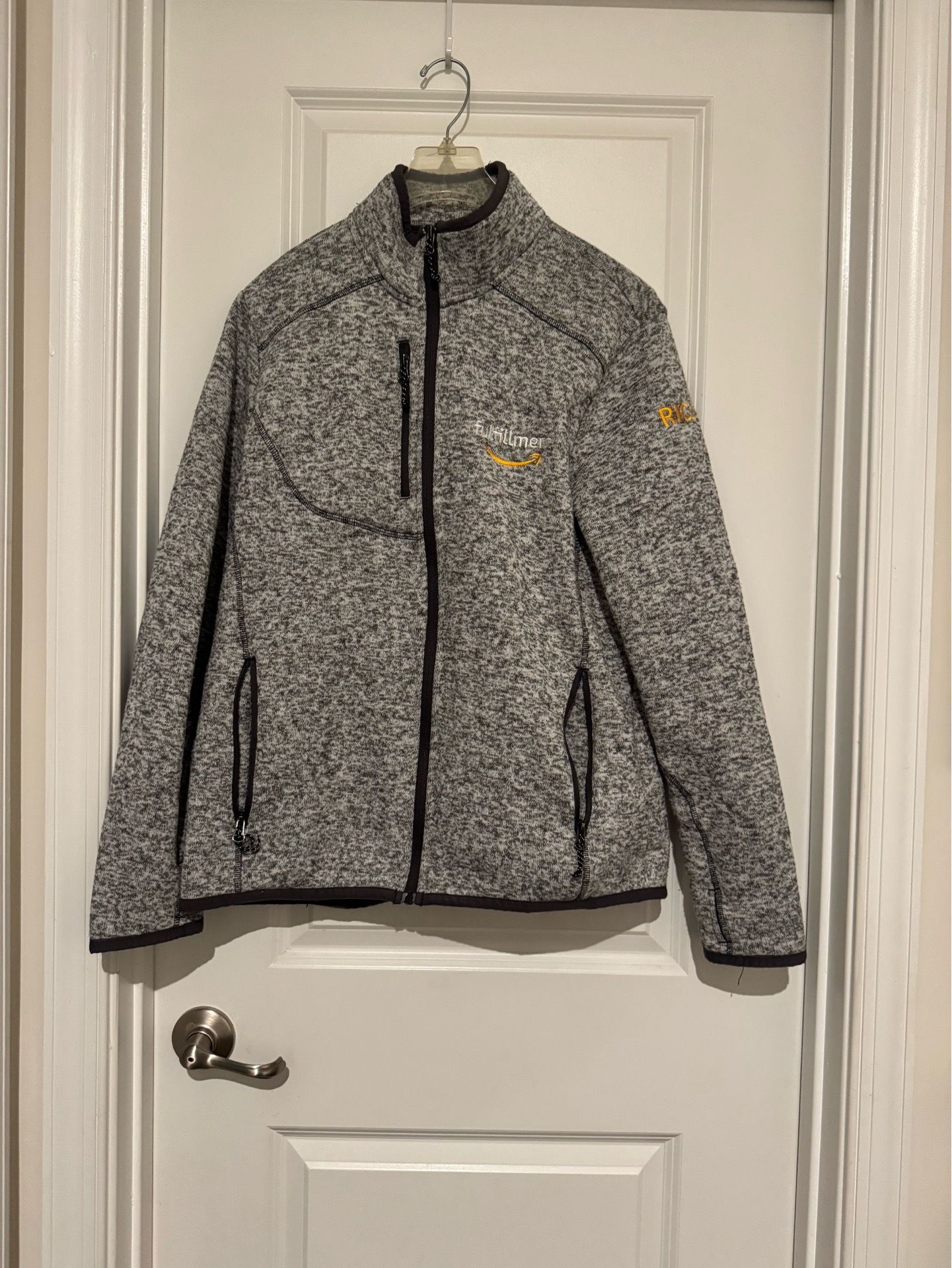 Amazon Fulfillment RIC2 full zip Jacket with Yellow Embroidery size medium