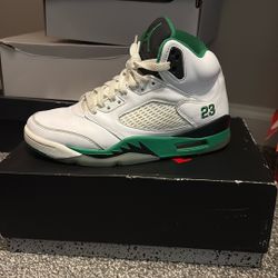 Pine Green Retro Jordan 5s