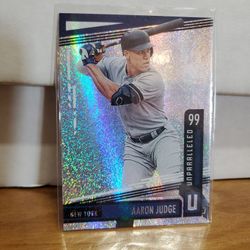 Aaron Judge UNPARALLELED Insert Sparkle Beautiful Card 