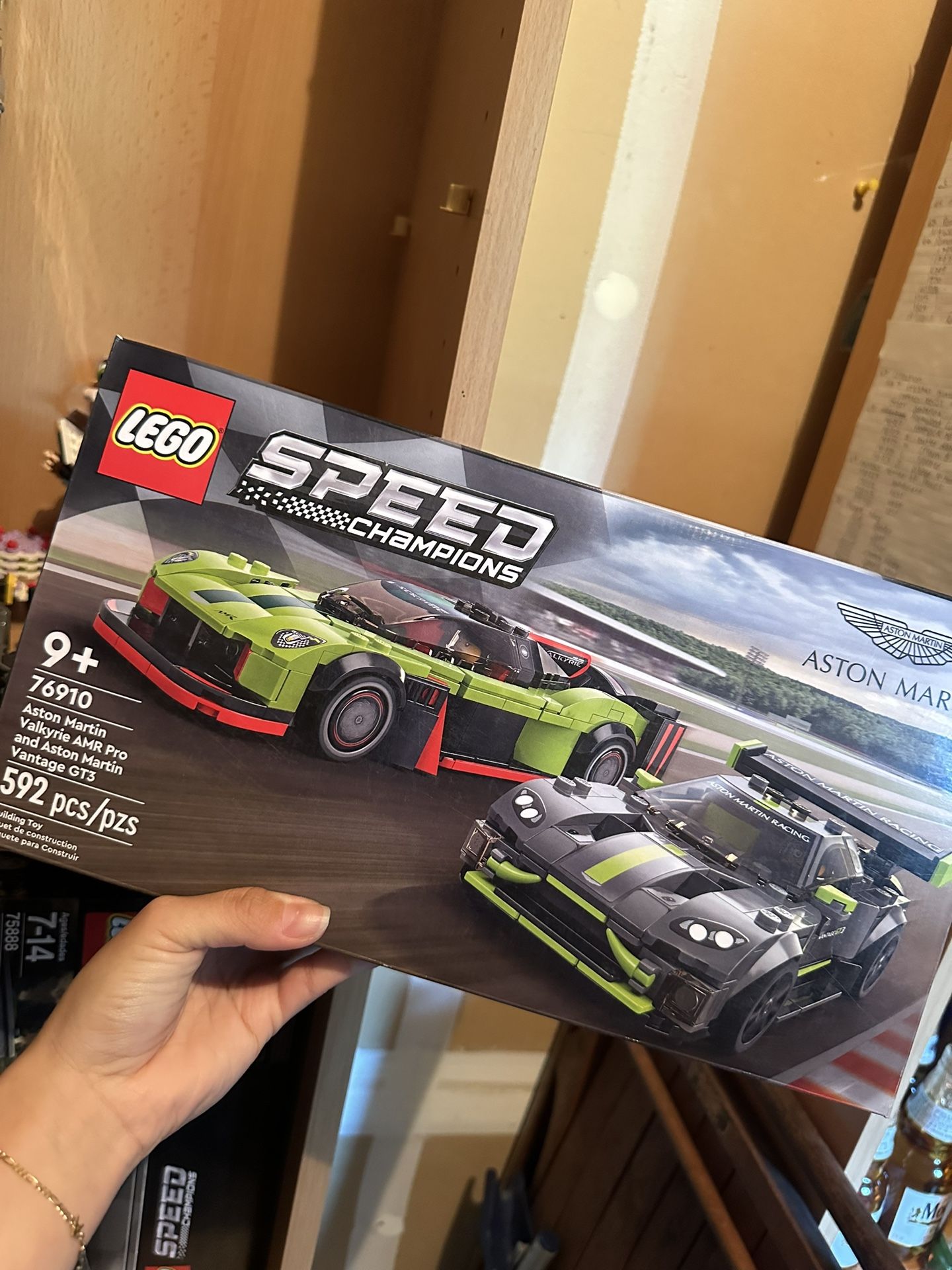 Aston Martin Lego Set