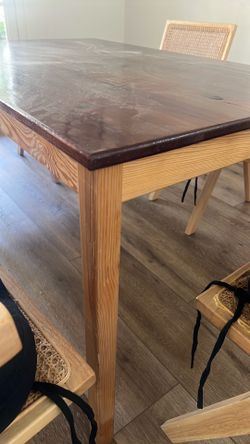 Real Wood 🪵 Table.