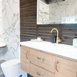 Solid wood kitchen cabinets and countertops